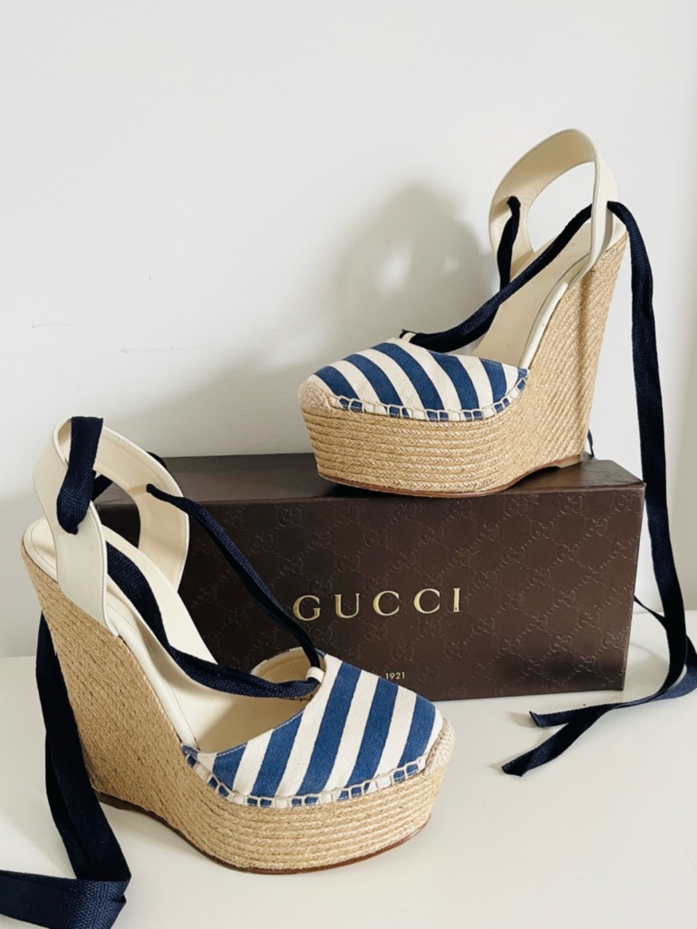 NEW IN BOX GUCCI WEDGE ESPADRILLES